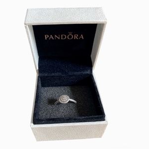 Silver Pandora Ring Size: 5
